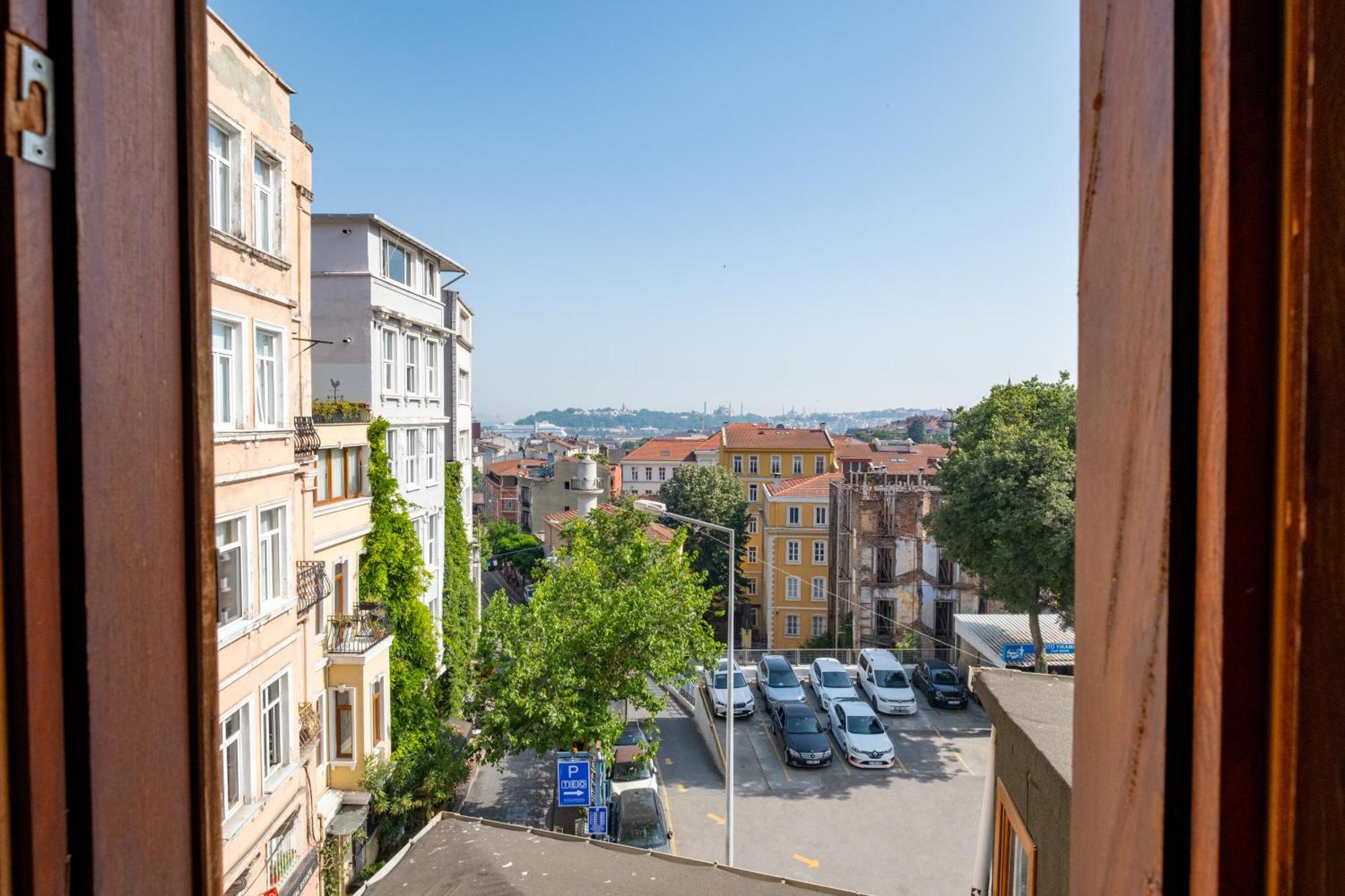Koala Suites Istanbul Exterior photo