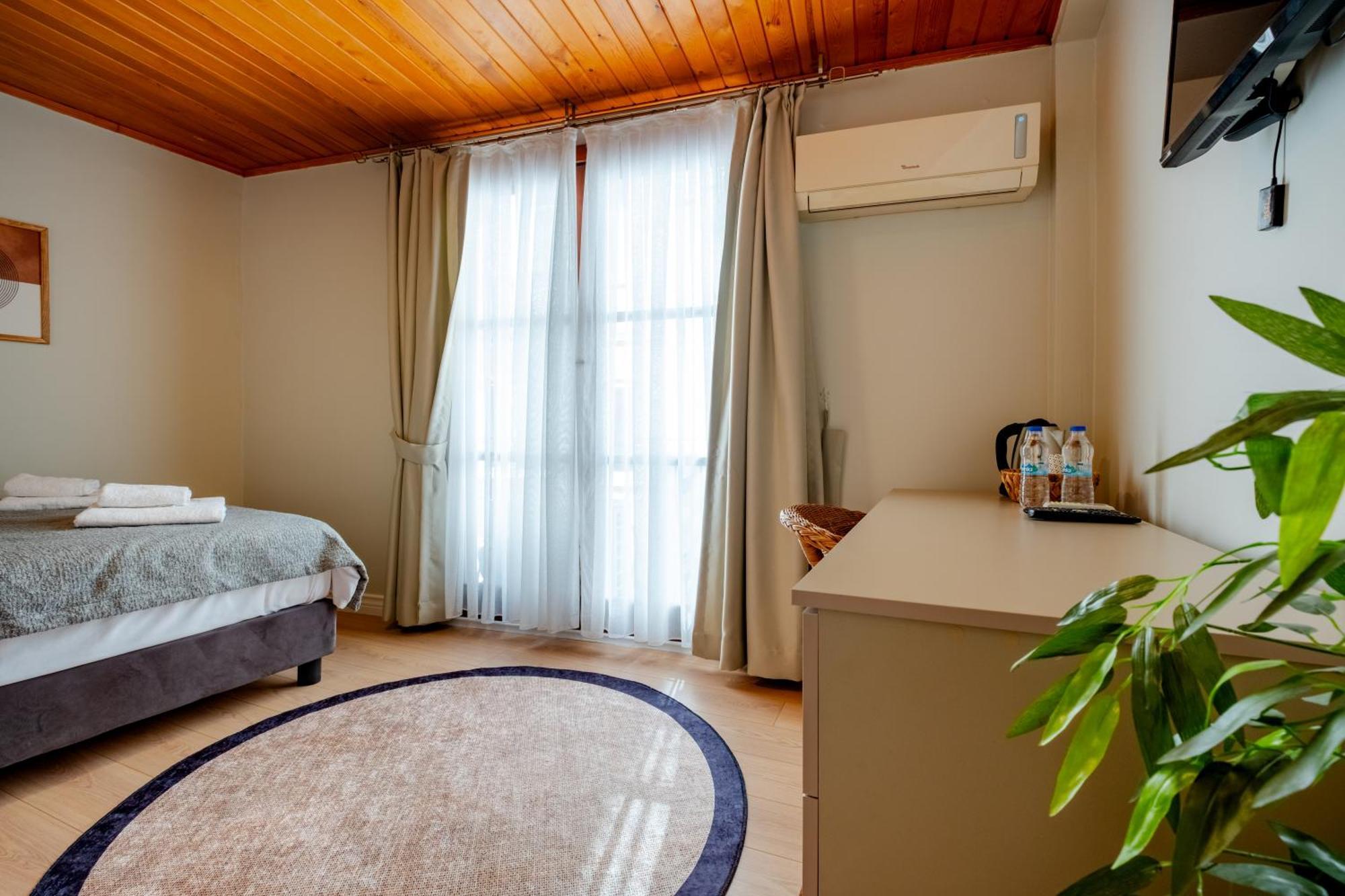 Koala Suites Istanbul Exterior photo